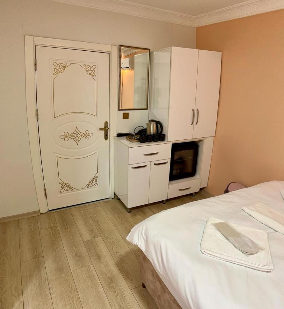 Avrasyaqueen Hotel Provincia di Provincia di Istanbul Esterno foto